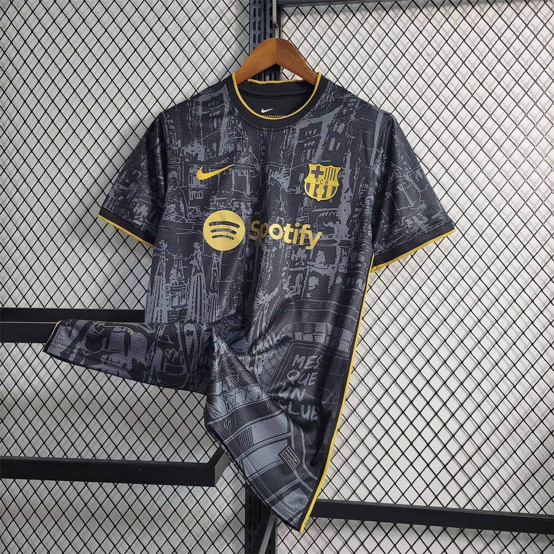 23-24 BARCELONA BLACK & GOLD LIMITED EDITION