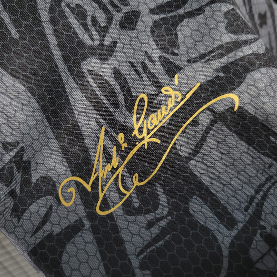 23-24 BARCELONA BLACK & GOLD LIMITED EDITION